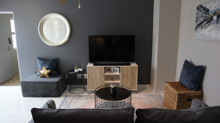 32 Bedroom Property for Sale in Table View Western Cape